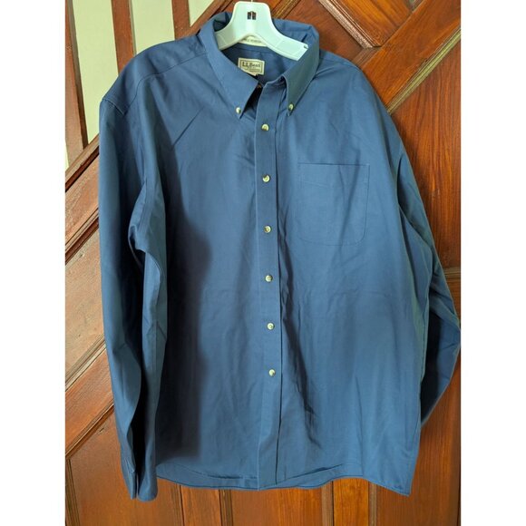 L.L.Bean Mens Wrinkle Resistant Navy Button-Down Shirt XL-REG 100% Cotton - Picture 1 of 5